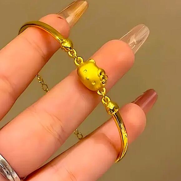 Hello Kitty Gold Plated Bracelet Three Dimensional Gift for little Girl - Picture 5 of 6